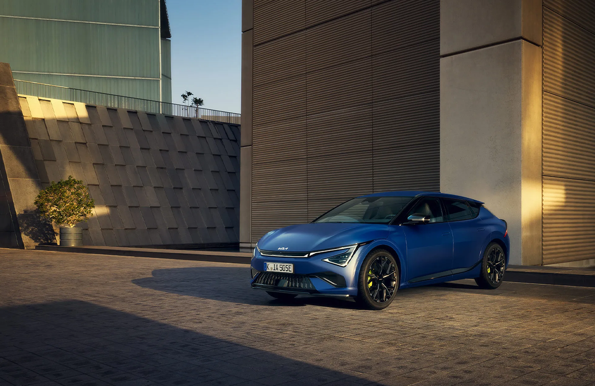 amplitude_auto_kia_ev6_gt_116494345.webp