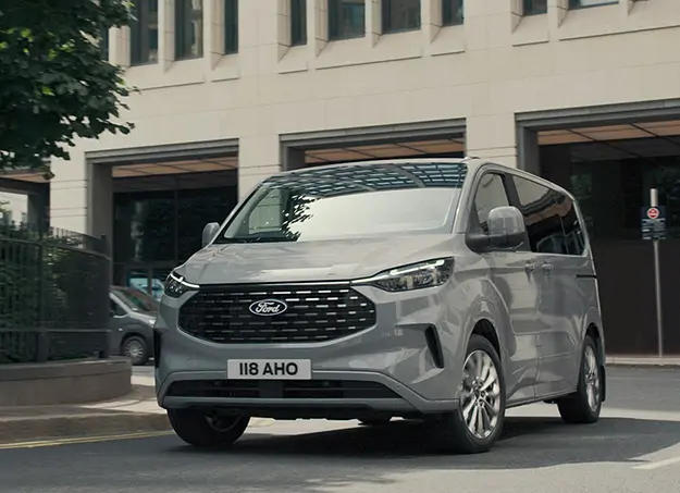 Amplitude Auto-Ford-Tourneo-Custom