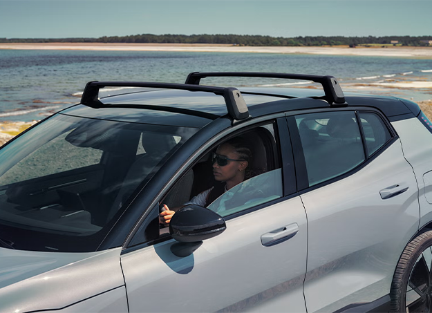 Amplitude-Auto-Volvo-EX30